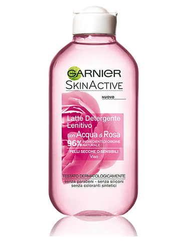 Latte detergente con acqua di rosa garnier skin active